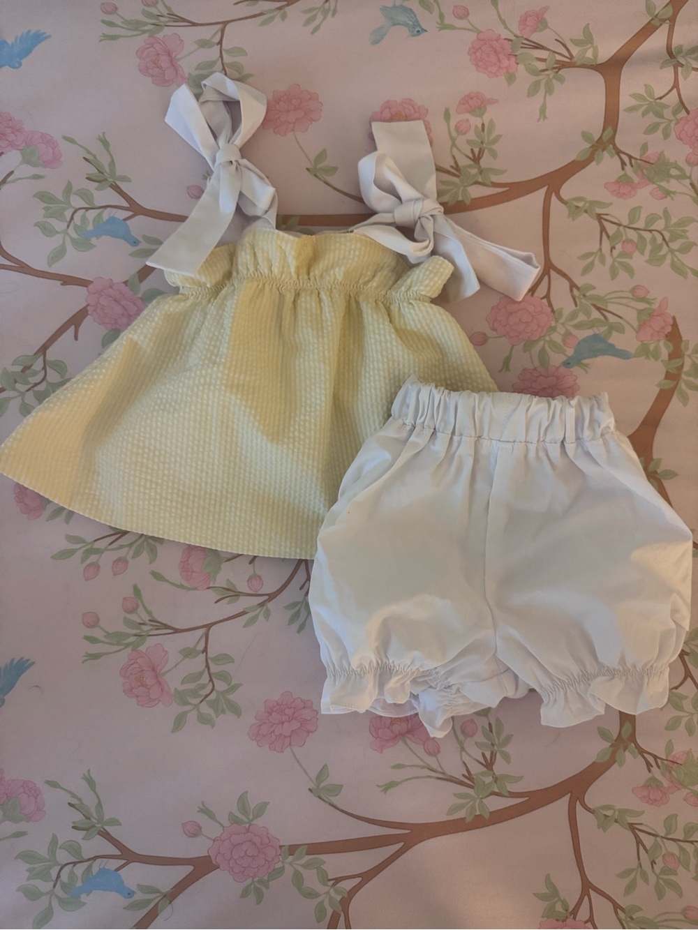 TBBC Yellow Seersucker Tie-Shoulder Top and White Bloomers Set - Kids Accessorie